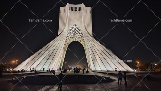 تصویر با کیفیت برج آزادی در شب 